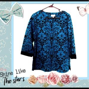 JM Collection Med 3/4 sleeve black and blue top.